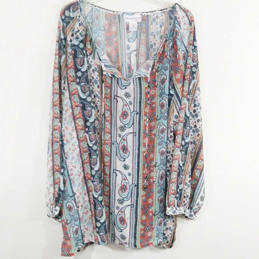 North Style paisley tunic top size 3X like new